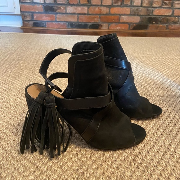 Sam Edelman Black Fringe Heels - Picture 13 of 14